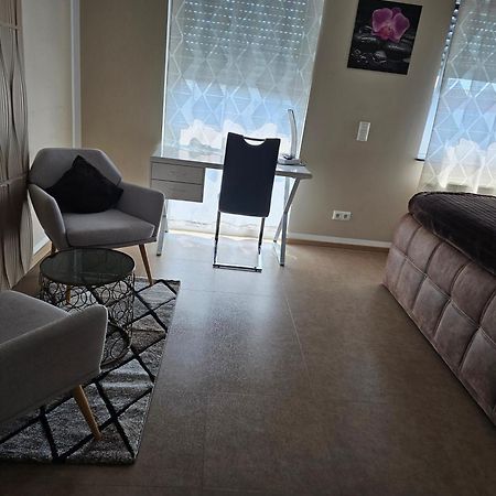 Aparthotel Magnolia オーバーウルゼル エクステリア 写真