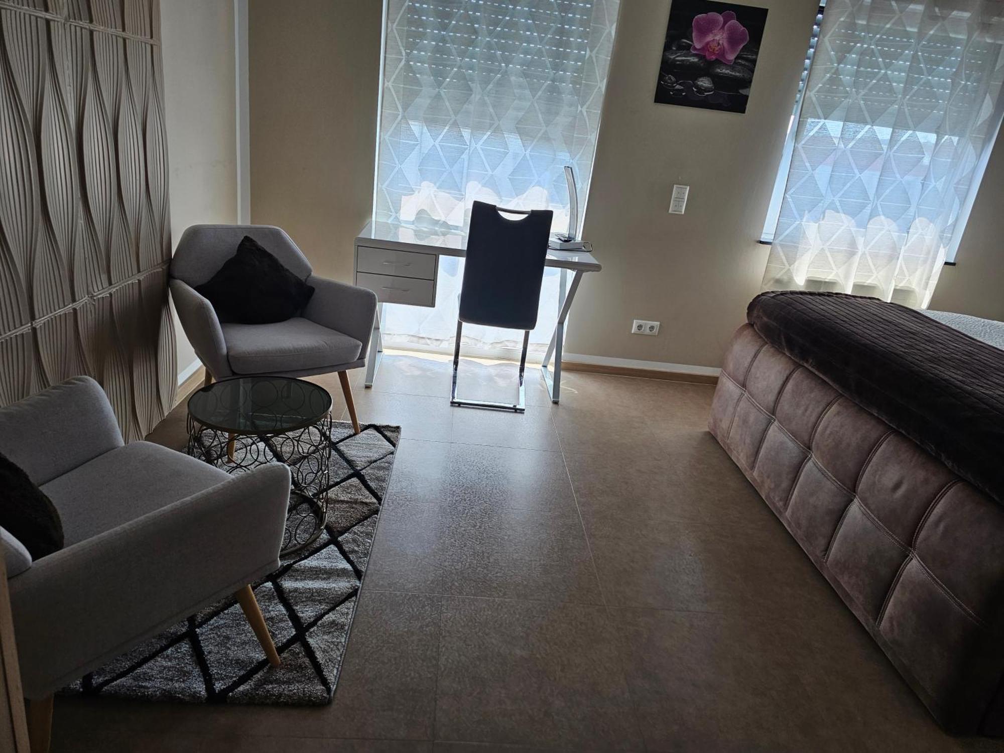 Aparthotel Magnolia オーバーウルゼル エクステリア 写真